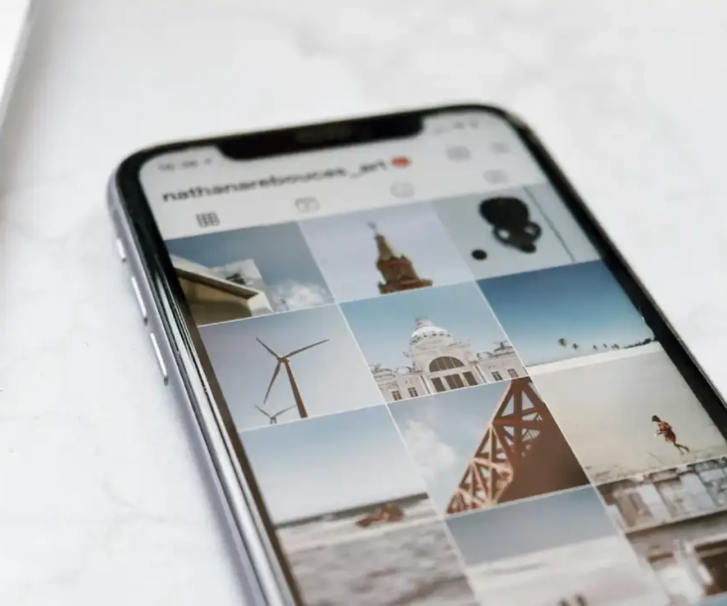 A Strategic Social Media Guide for Tenerife Businesses